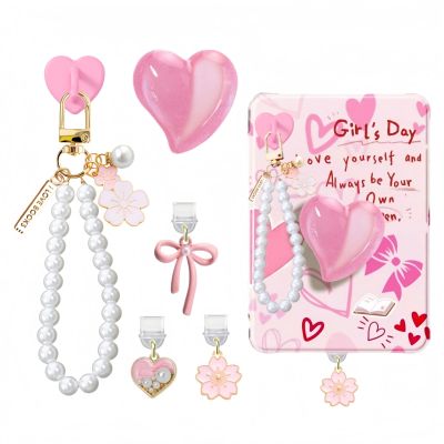6PCS Charms Set Compatible with Kindle, Accessories Including Dust Plug Charm Type C/USB C, Charm Chain with Hook, Heart Grip Holder, Compatible with Kindle Paperwhite 11th 12th Generation(Pink)