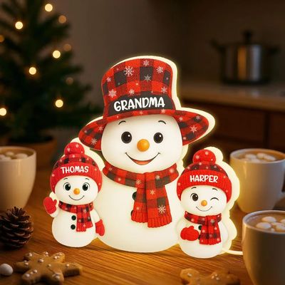 POPPOP Personalized Christmas Light Box with Checkered Snowman Design, Grandma and Grandkids, Custom Holiday Tabletop Decoration, Gift for Grandma, Gift for Xmas Family2025