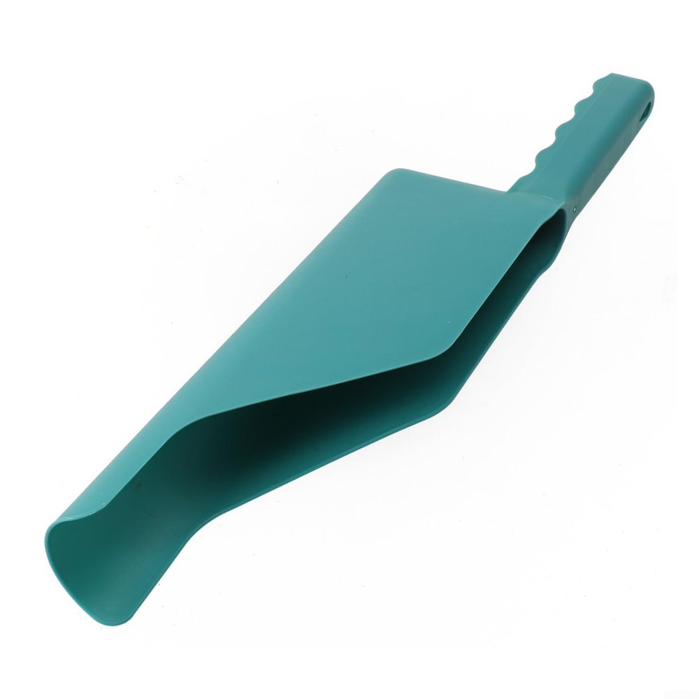 Roof Gutter Scoop for Gutter Cleaning Tool | Flexible Debris Removal Tool with Extended Reach | Green Plastic Gutter Cleaner for Safe, for Easy Dirt and Debris Cleanout