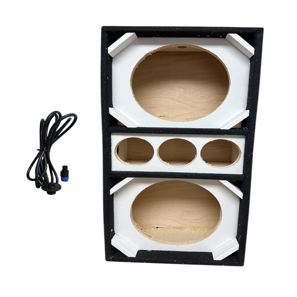 10" Brazilian Style Chuchera Speaker Box for Two 10" Speakers and 3 Tweeters Vented Enclosure for Car (White)