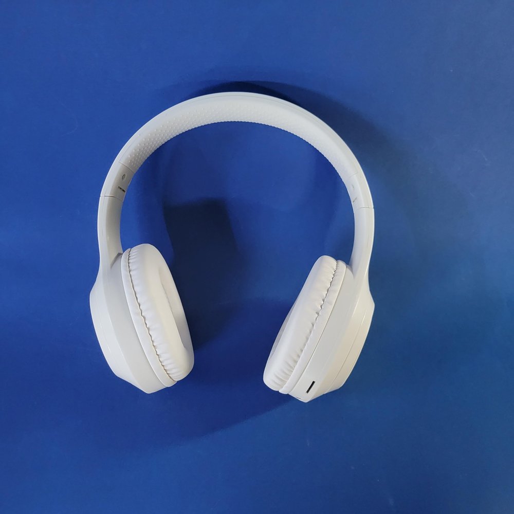 Junan_,Headsets for Smartphones, Over-Ear Headphones for iPhone and Android with Mic/Extra Bass Tech/Best