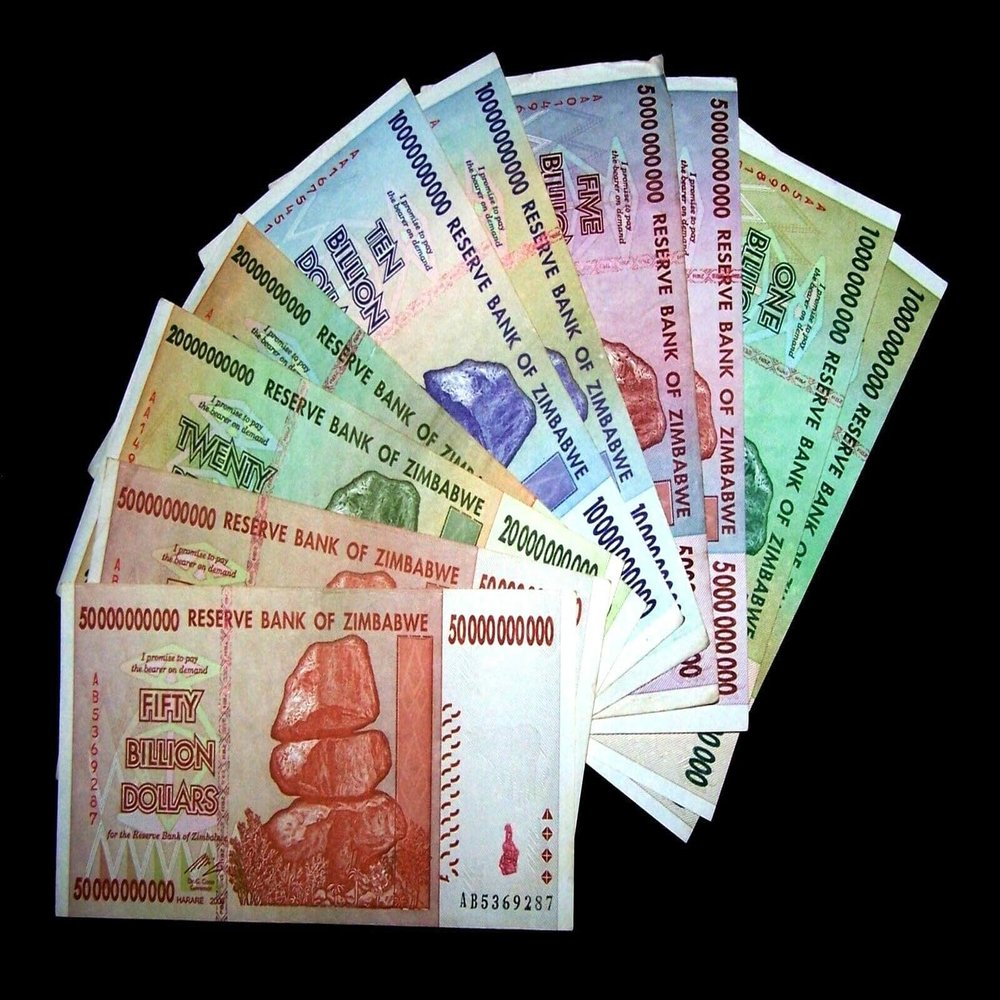 10 Zimbabwe Banknotes-Includes 2 x 1,5,10,20 & 50 Billion Dollars-Currency