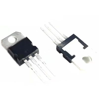 QUNALIOA L7805CV L7806CV L7808CV L7809CV L7812CV L7815CV L7818CV L7824 7805 Three Terminal Voltage Regulator triode in-line TO-220 10PCS(L7815CV)