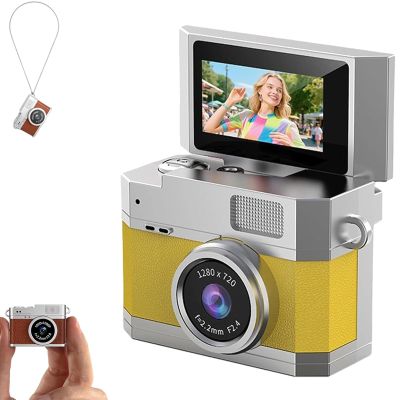 Thumb-Sized Flip Screen Mini Camera, Digital Retro Ccd High-Definition Portable Small Camera, Video Mode, Multi-Style Beauty Filters 180 Flip Screen, for Students and Campuses (with 64GB Card,Beige)