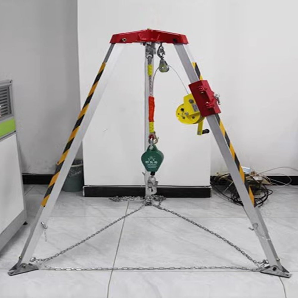 GAOFEMZ Heavy Duty Tripod Rescue System with Self-Lock Device, 12m Telescopic Legs, Fall Protection Bracket, Durable Lifting & Rescue Equipment for Safety Operations