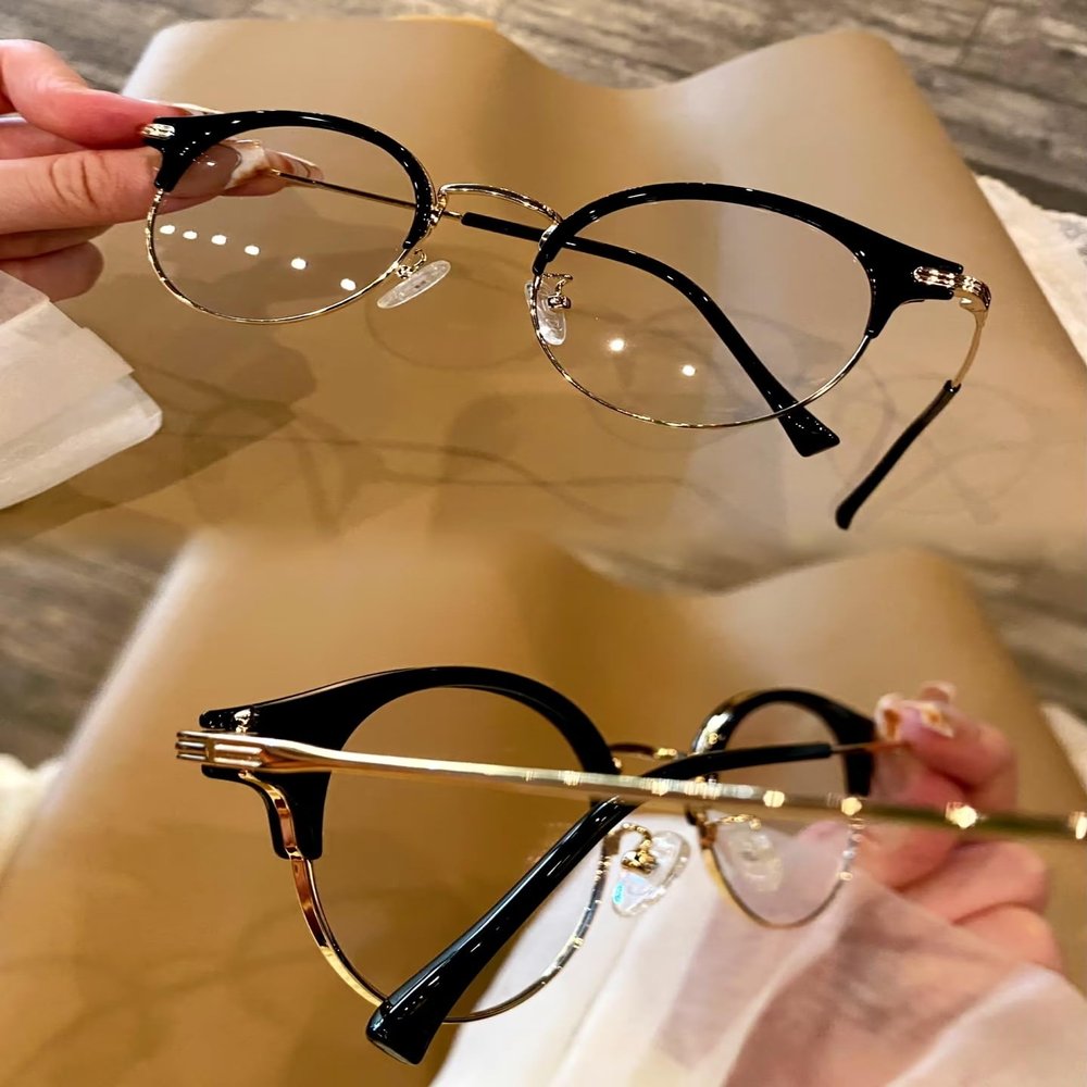 Little Wildcat series Vintage Cat Eye Blue Light Blocking Glasses, Black and Gold Frame, Semi-Rimless Design, Literary Style
