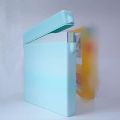 OOOOYCYHT Photo Storage for Polaroid,Light blocking and anti sticking,Assisted photo development, Photographic paper drying box (For i-Type/600/SX70(Store 9 photos), winter)
