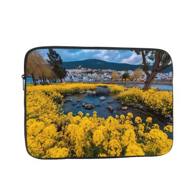 13 Inch Portable And Shockproof Laptop Bag With Unique Yellow Flower Field Print, For Work, University, And Commuting