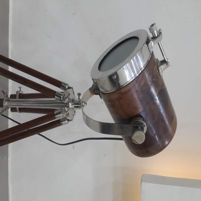 THOR INSTRUMENTS Beautiful Nautical Wooden Spot Light Stand Searchlight Table Lamp Rustic Vintage Home Decor Gifts