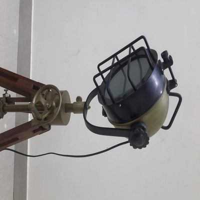 THOR INSTRUMENTS Modern Style Home Decor Designer Nautical Antique Spot Light Tripod Table Lamp Rustic Vintage Home Decor Gifts