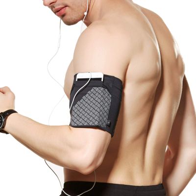 Ailzos Sports Running Armband,Lightweight All Purpose Sport Bag Arm Band Strap Holder Pouch Comfortable Phone Armband Sleeve for Exercise Workout Fits iPhone,Samsung Galaxy S9/S8/S7,Sony,LG,(Black,M)