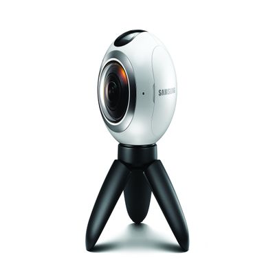 Samsung Gear 360 Real 360 High Resolution VR Camera (US Version with Warranty)