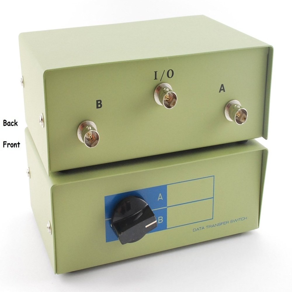 CablesOnline 2-Way Metal A/B BNC Manual Rotary Switch Box (SB-036)