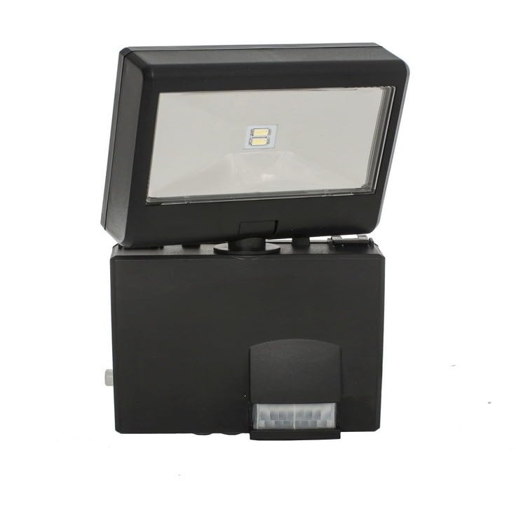 Maxsa 44311 Motion-Activated Security Spotlight, Solar-Powered Durable Outdoor Light. Low Profile, Black