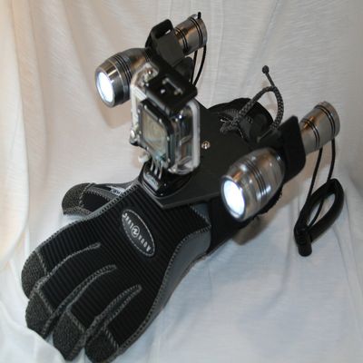 Action Camera Dive Light Mount for You Wrist (Compatible with All GoPro Cameras). Universal Light mounts Will fit Lights from 3/4" to 1 3/4" in Diameter.