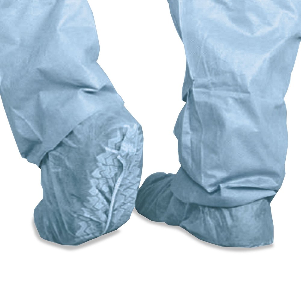 Medline CRI2002 Polypropylene Non-Skid Shoe Covers, Large, Blue, 100/Box