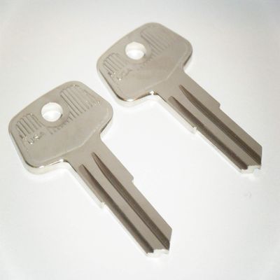 Sears XCargo Luggage Roof Replacement Keys Cut to Lock/Key Numbers from 2802 to 2850 Two ILCO Keys (2803)