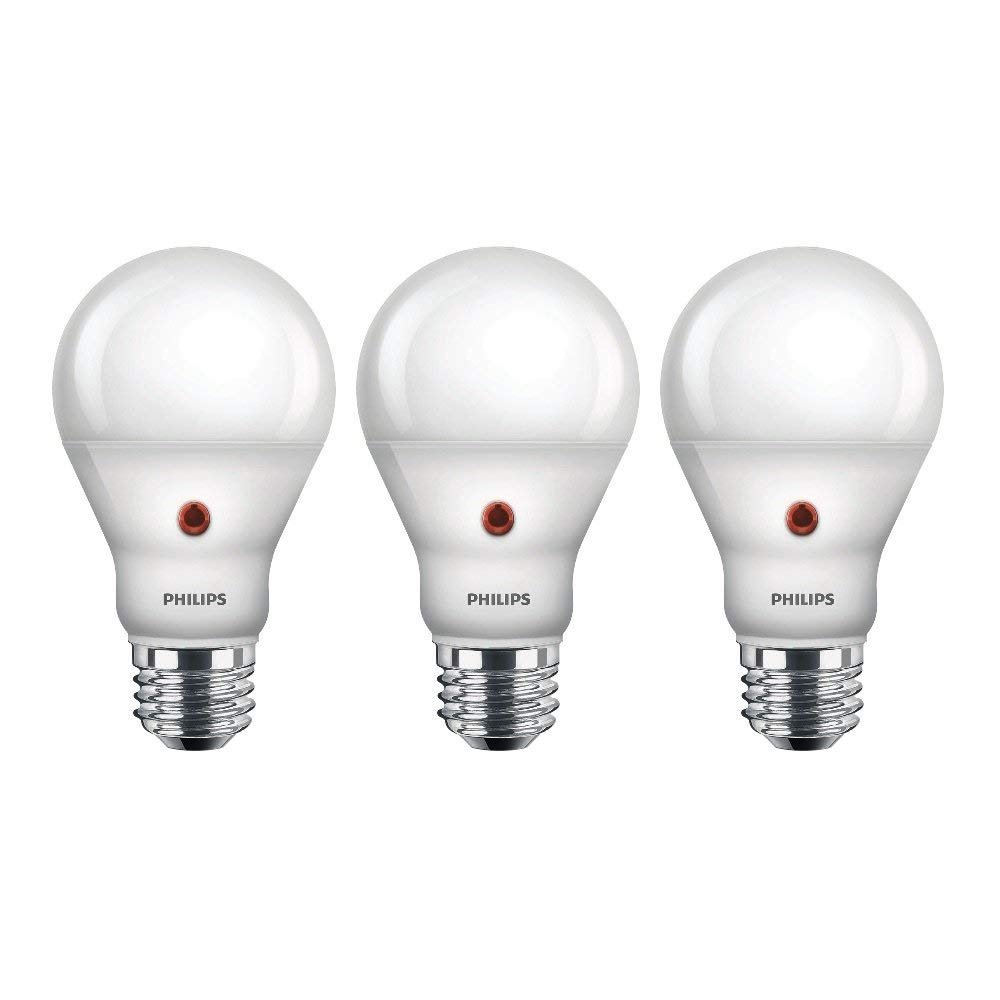 Philips LED Dusk-To-Dawn Outdoor A19 Light Bulb, Flicker-Free, 800 Lumen, Soft White Light (2700K), 8W=60W, E26 Base, 3-Pack