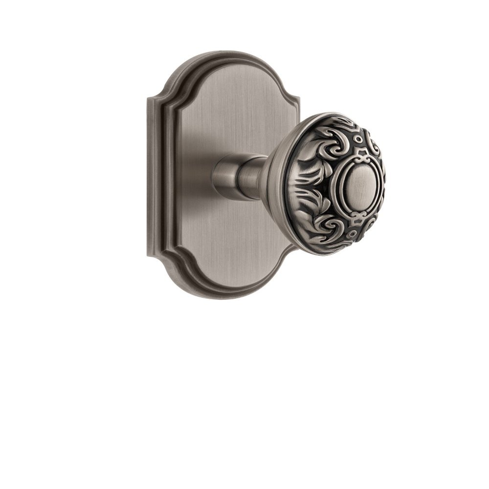 Grandeur 821931 Arc Plate Privacy with Grande Victorian Knob in Antique Pewter, 2.375