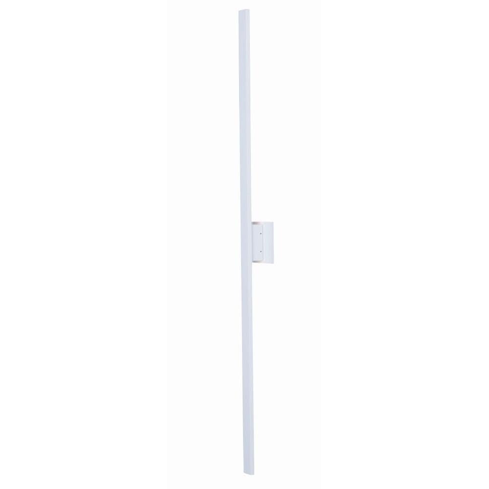 ET2 Lighting 51' X 4.5' Alumilux Outdoor Wall Sconce | White Finish | Aluminum Construction | Transitional Exterior Wall Lantern for Front Porches and Patios | Wet Location Rated | E41344-WT