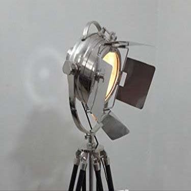THOR INSTRUMENTS Hollywood Floor SEARCHLIGHT Spotlight with Black Wood Tripod Stand LAMP Rustic Vintage Home Decor Gifts