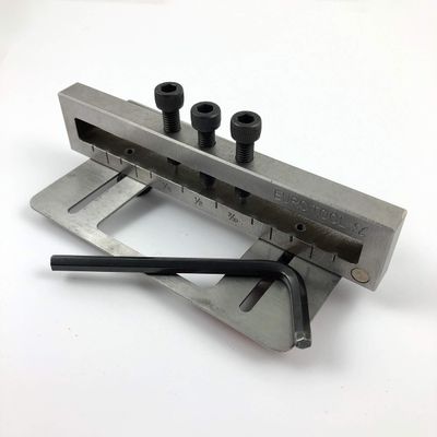 EUROTOOL Deluxe 3 Hole Metal Punch