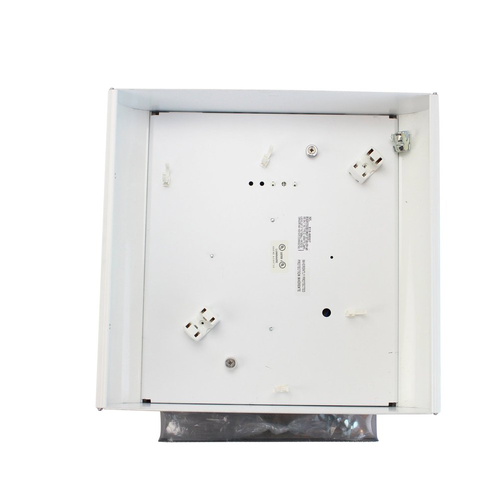 Zenon Architectural Lighting Meno Square 320 Fluorescent Recessed Surface Mount Square Fixture