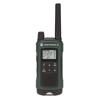 Motorola Solutions Motorola Talkabout T465 Rechargeable Two-Way Radio Bundle (Green)